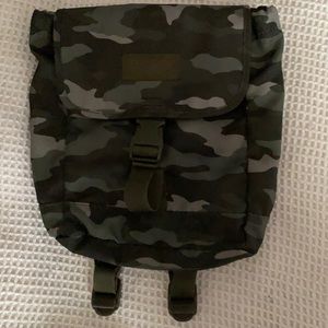 PINK/VS book bag! With adjustable string! CAMO